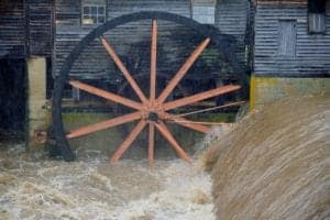 wheel at the old mill in pigeon forge