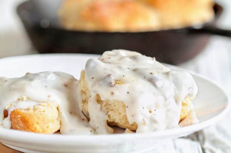Top 5 Reasons to Take Advantage of the Free Breakfast at Our Hotel in