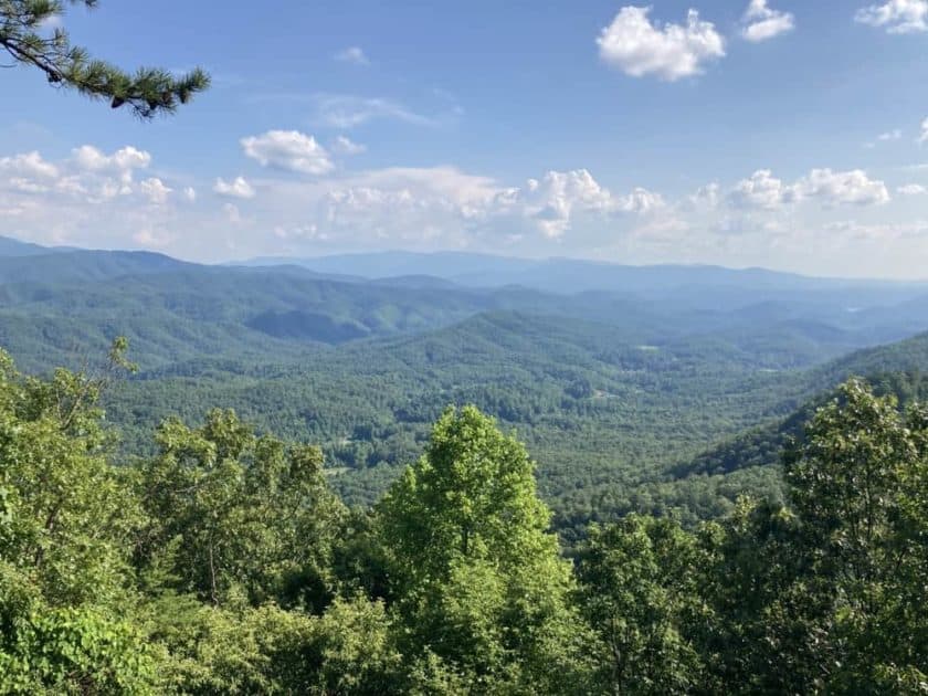 8 Stops You Should Make Along the Foothills Parkway TN